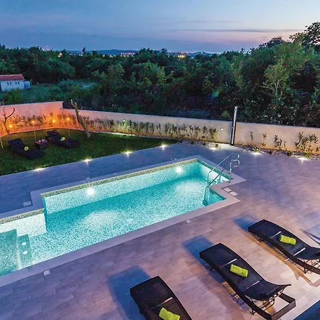 Cozy In With Kitchen *