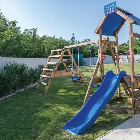 Cozy In With Kitchen *