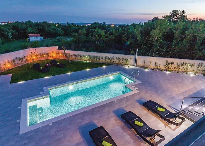 Cozy In With Kitchen *