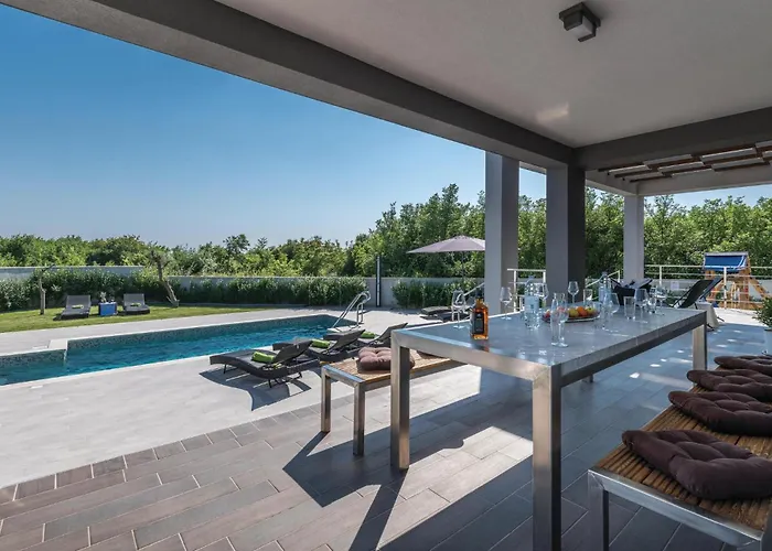 Cozy In With Kitchen 펜션 *